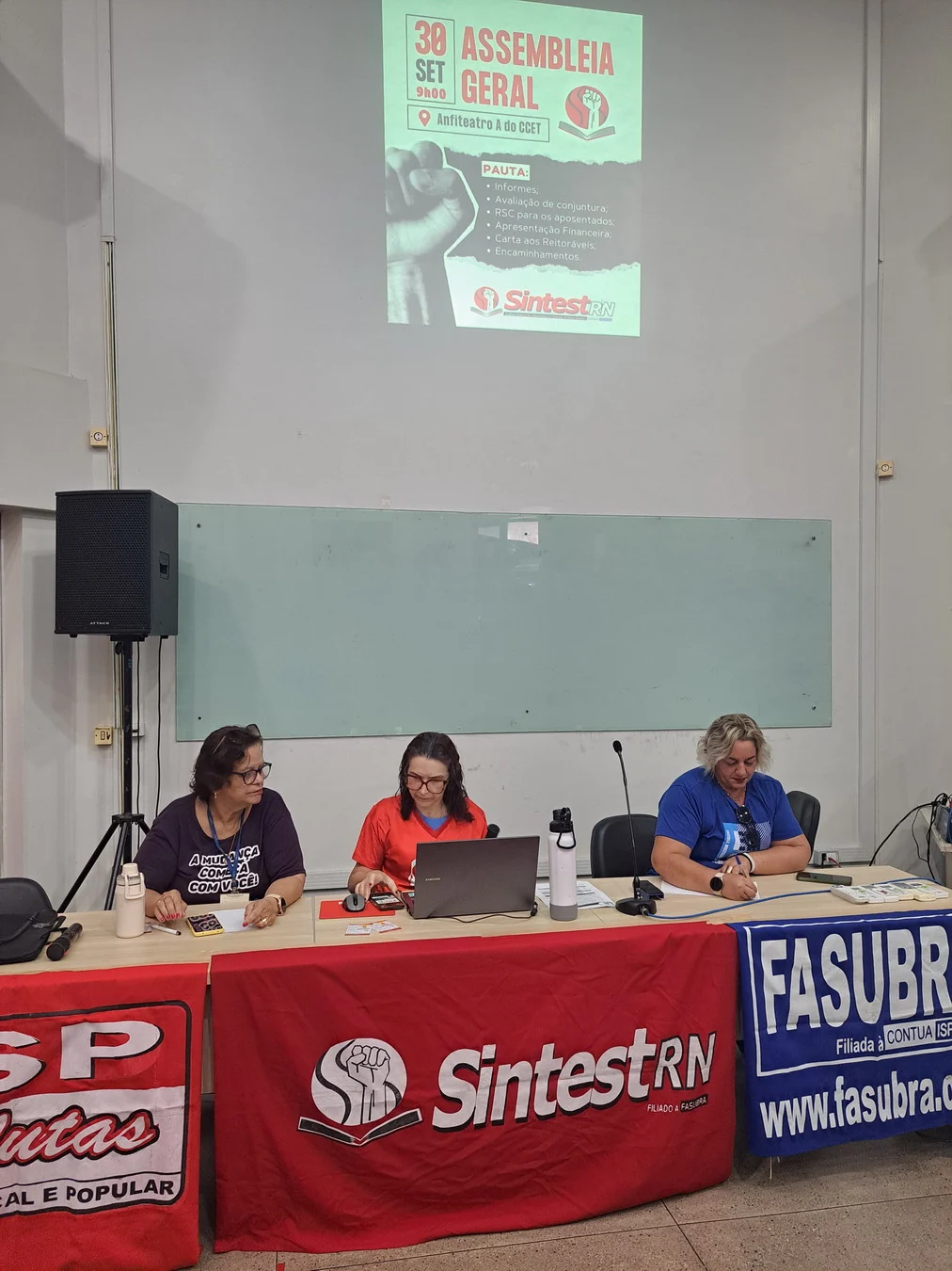 Assembleia Geral do SINTEST-RN debate conjuntura, finanças e carta aos Reitoráveis
